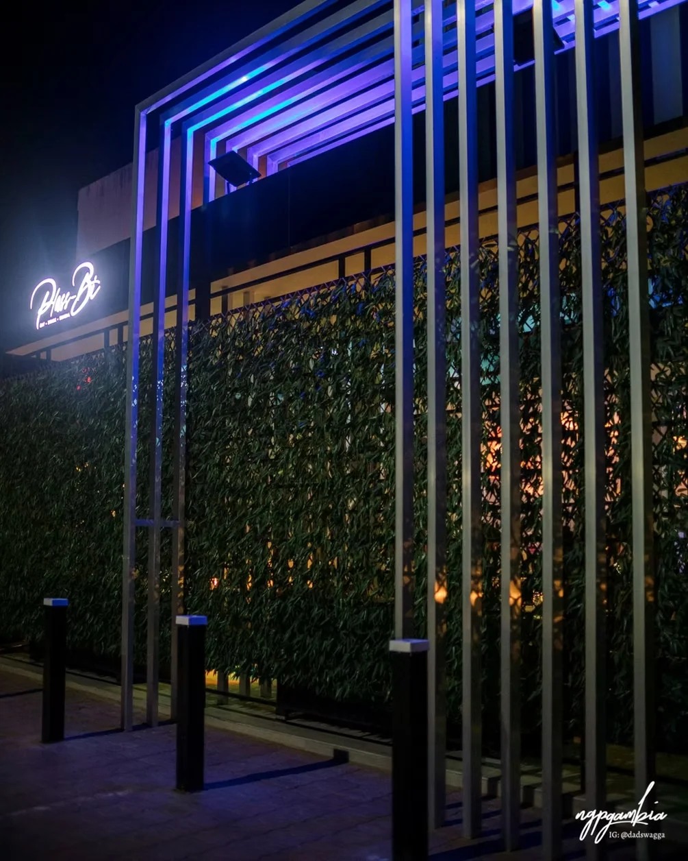 Plass-Bi exterior
